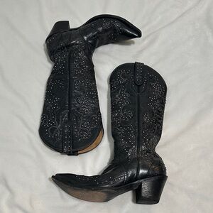 🐎 Sterling River Studded Genuine Leather Cowboy Boots